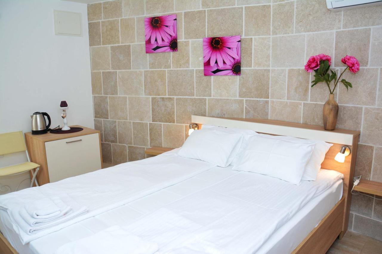 Apartments Harmonia Tivat Rom bilde