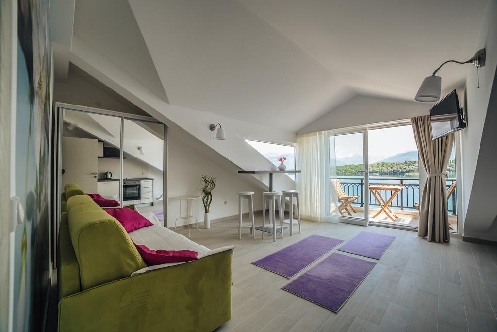 Apartments Harmonia Tivat Eksteriør bilde