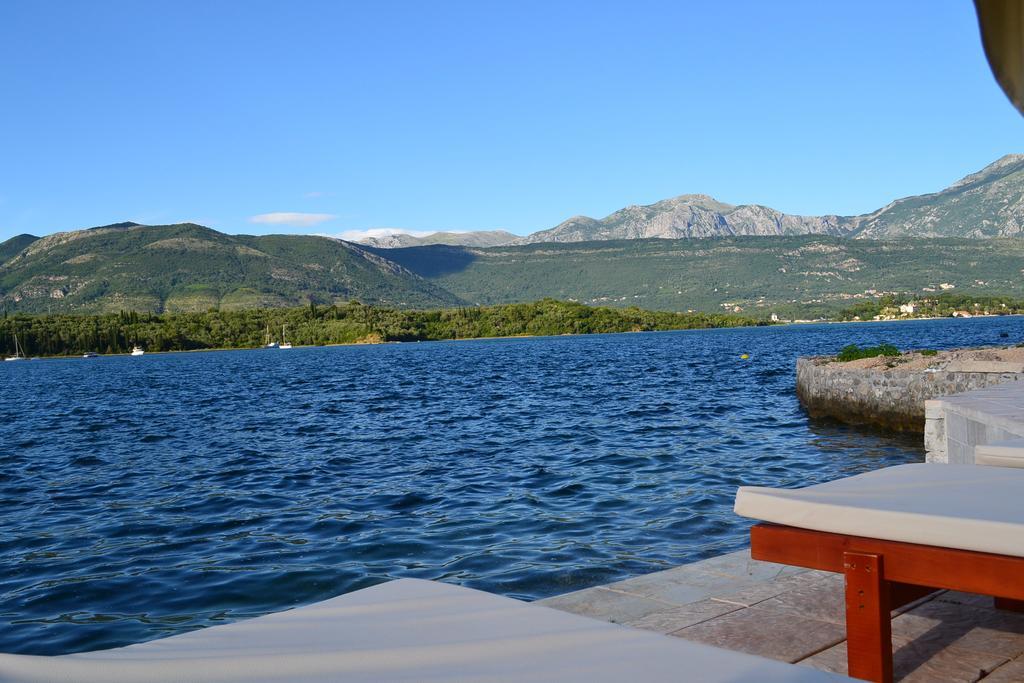 Apartments Harmonia Tivat Eksteriør bilde